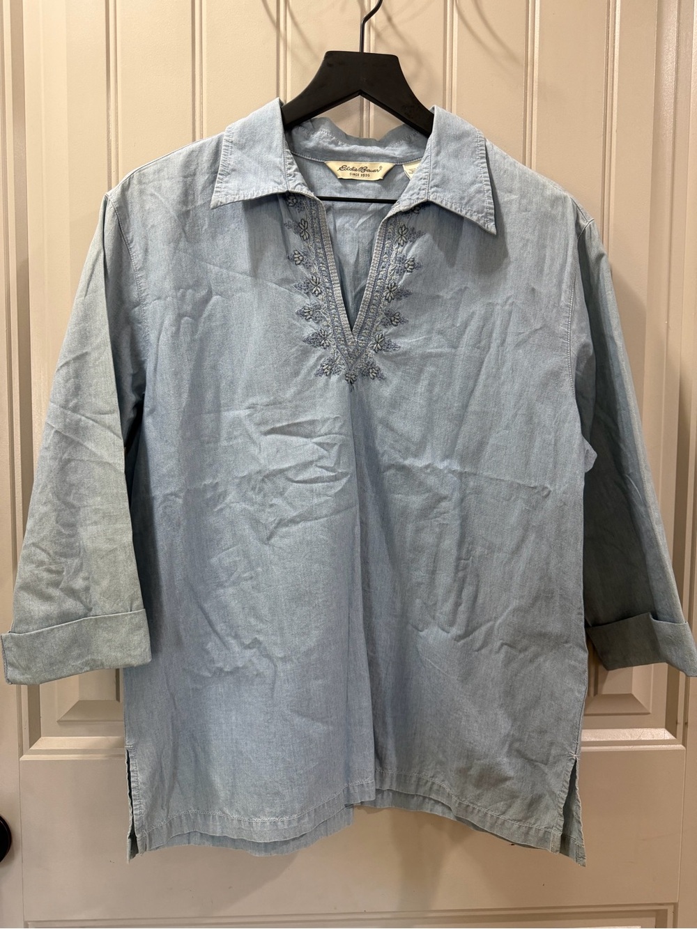 Eddie Bauer Light Blue Embroidered Cotton Button-Down Tunic Shirt